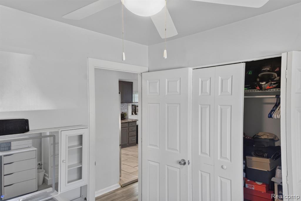 21326 Ithaca Avenue Property Photo 17