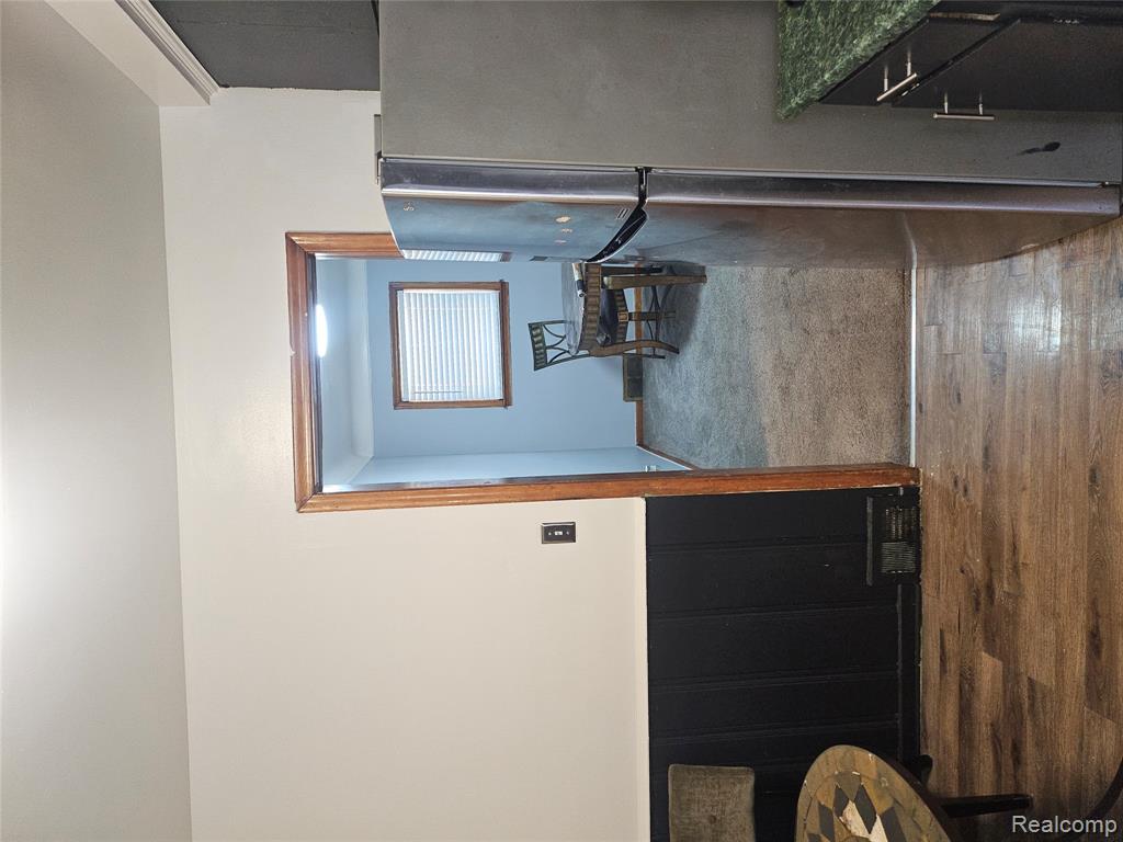 20296 Damman Street Property Photo 2