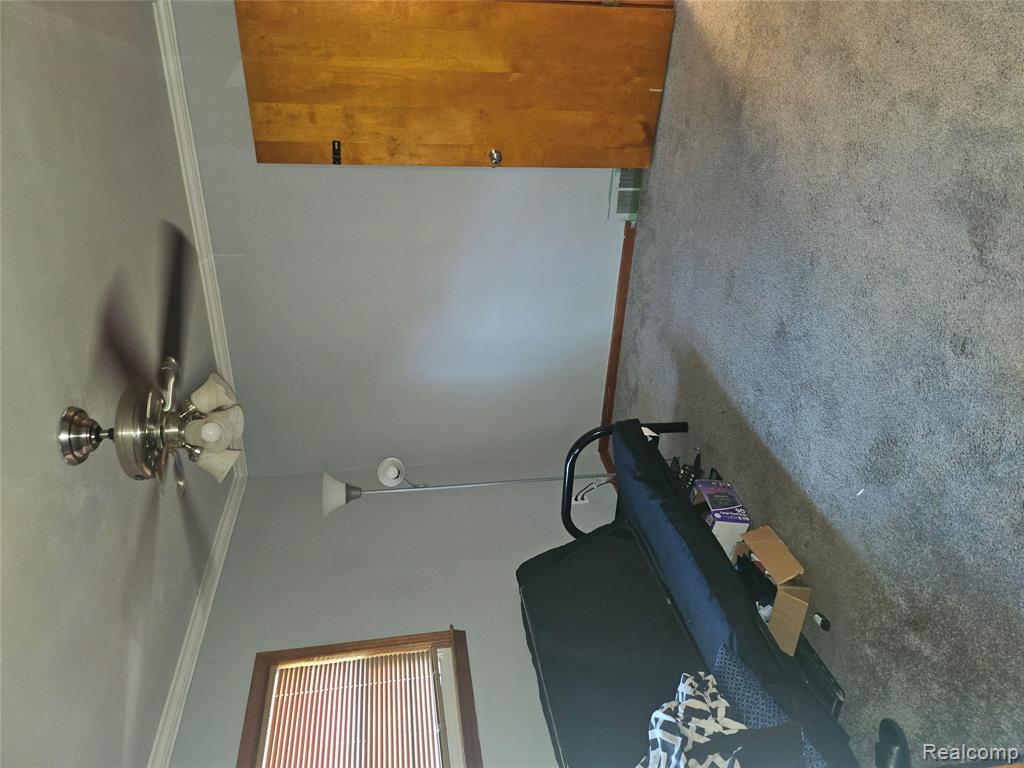 20296 Damman Street Property Photo 11
