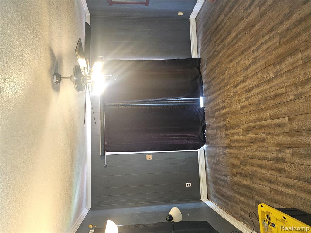 20296 Damman Street Property Photo 16