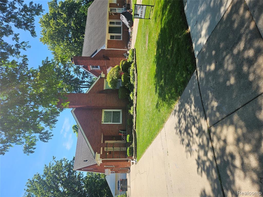20296 Damman Street Property Photo 26
