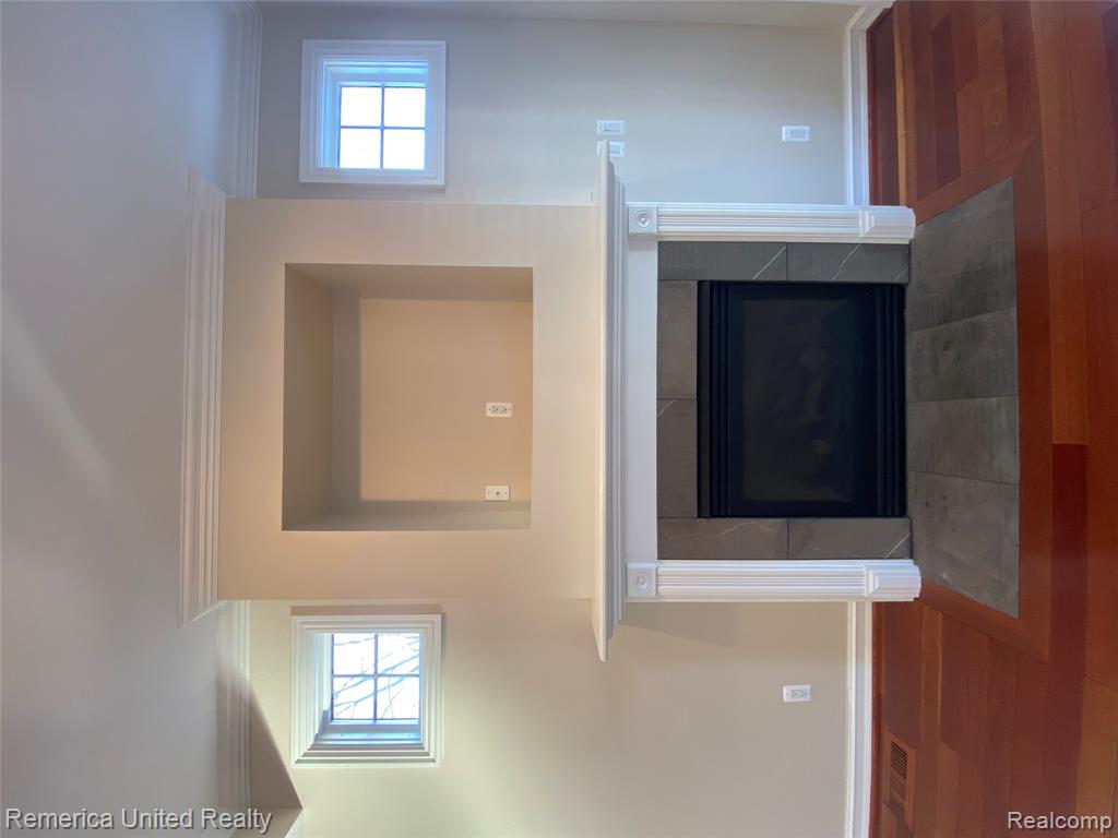 916 Ruffner Avenue Property Photo 11
