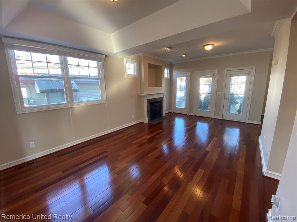 916 Ruffner Avenue Property Photo 15
