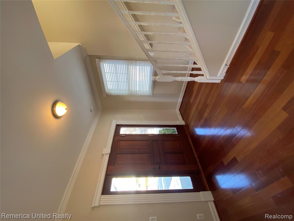 916 Ruffner Avenue Property Photo 16