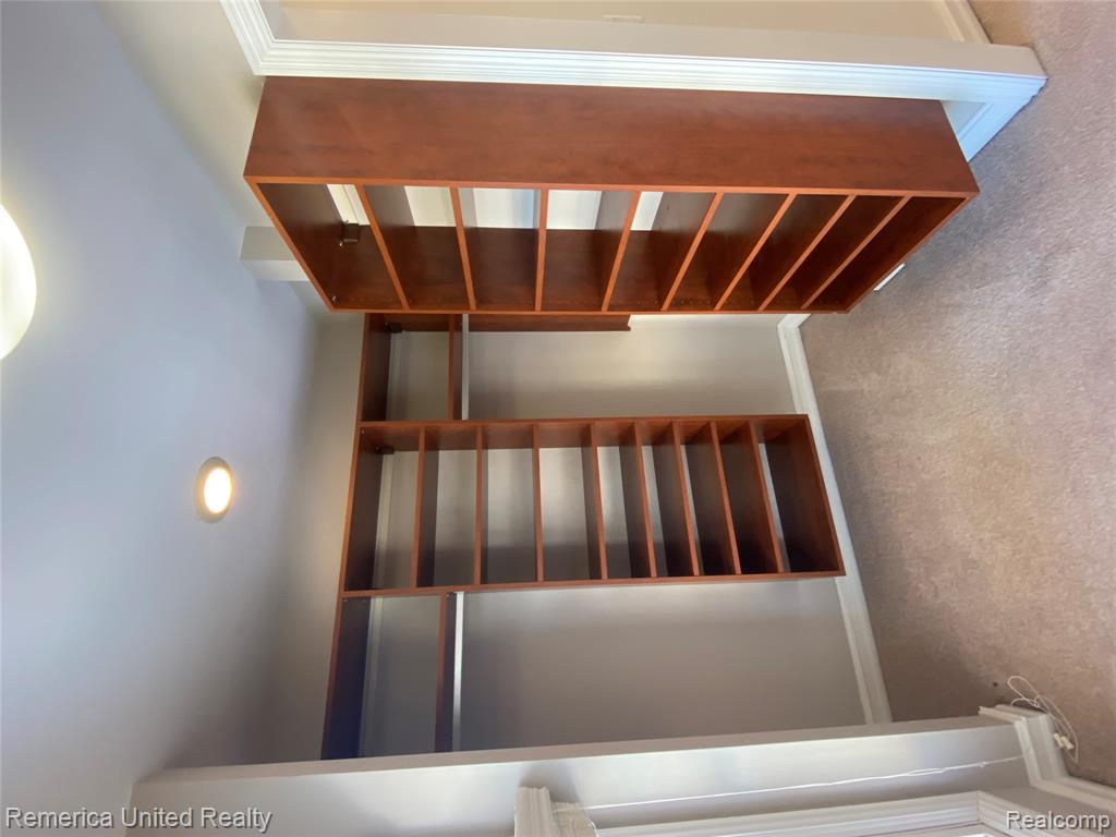 916 Ruffner Avenue Property Photo 23