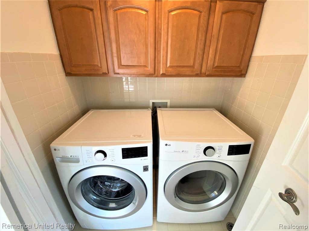 916 Ruffner Avenue Property Photo 27