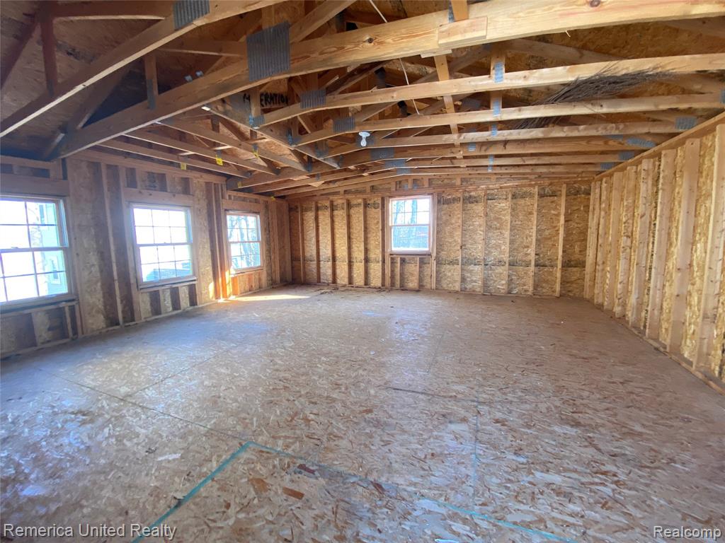 916 Ruffner Avenue Property Photo 32