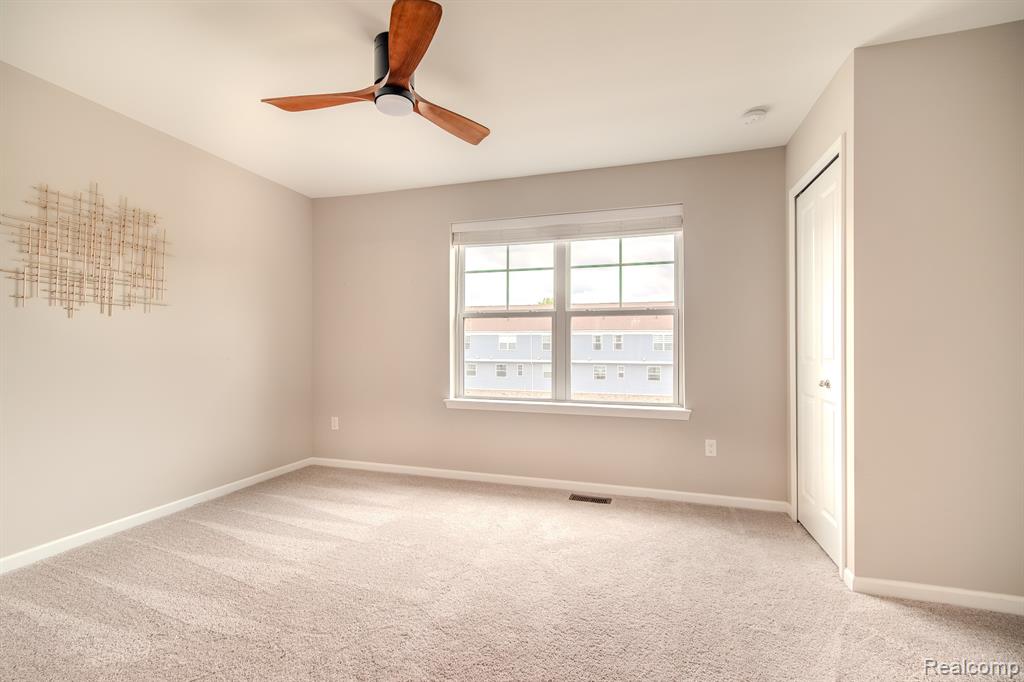 322 Jeff Keeton Drive Property Photo 16