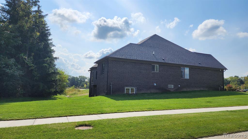 3093 Raffler Drive Property Photo 13