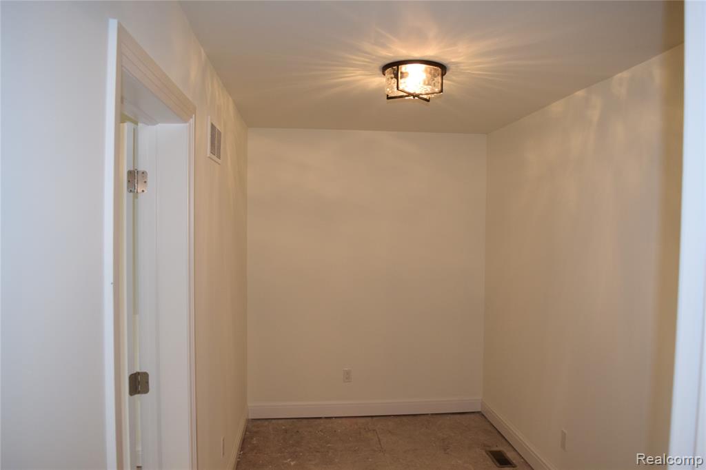 3093 Raffler Drive Property Photo 34