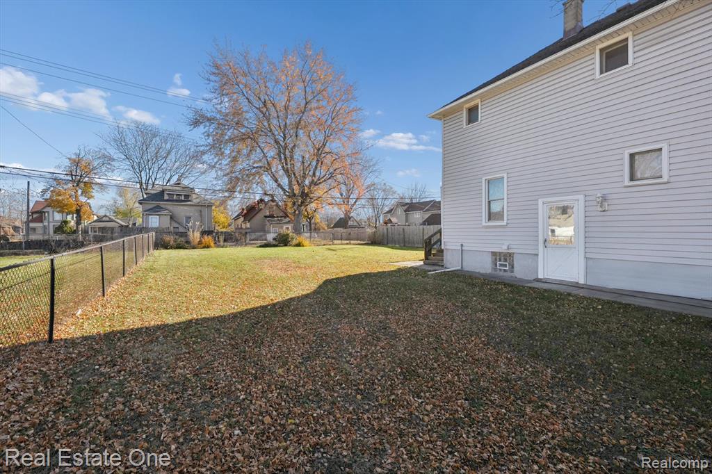 159 Dwight Street Property Photo 6