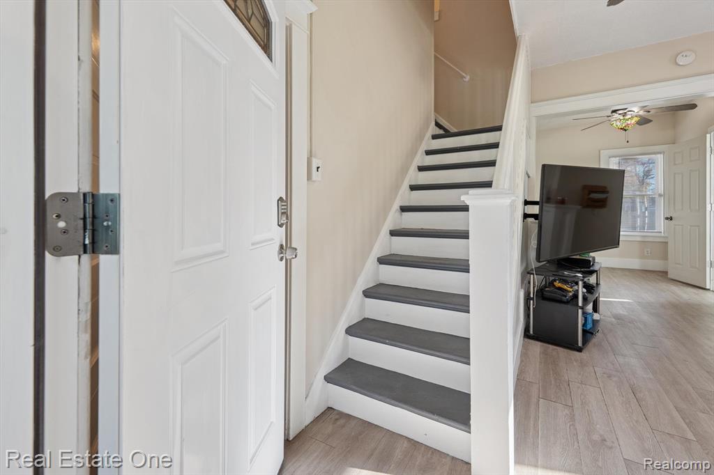 159 Dwight Street Property Photo 12