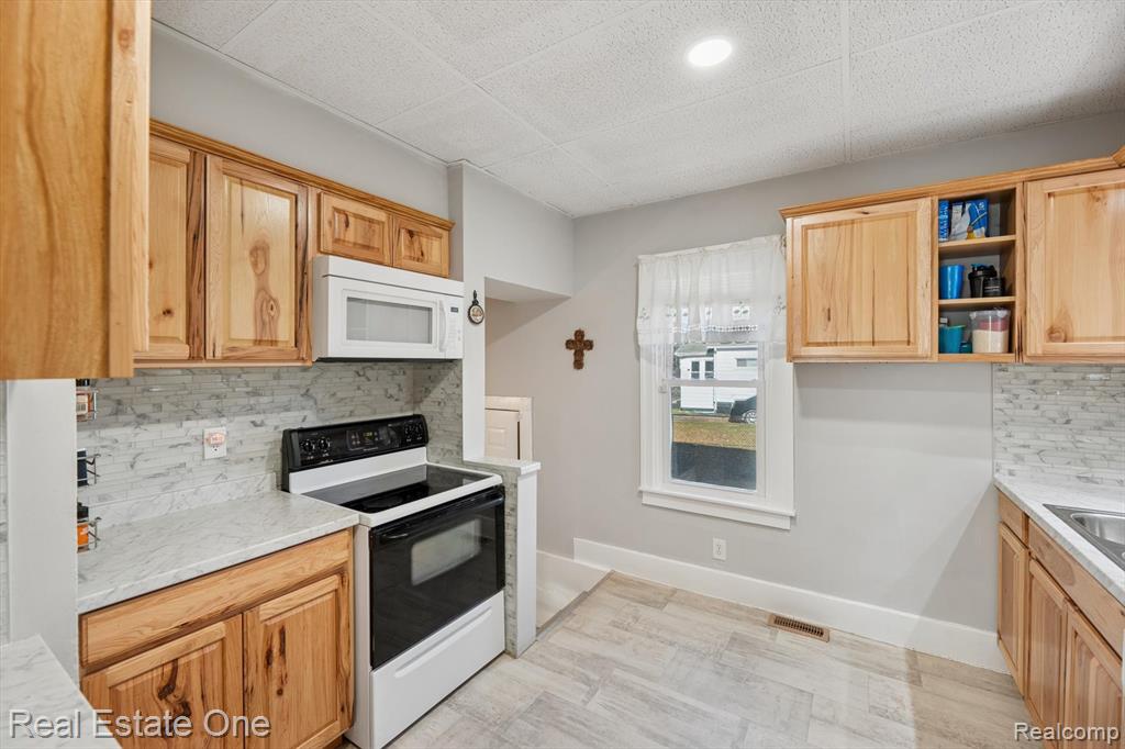 159 Dwight Street Property Photo 17