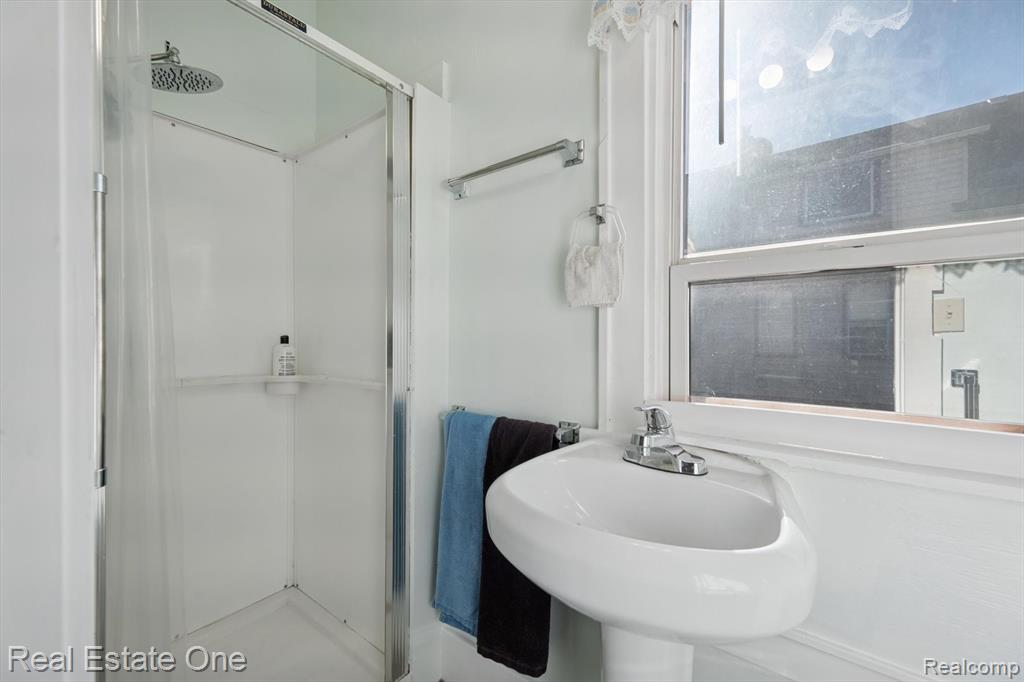 159 Dwight Street Property Photo 23