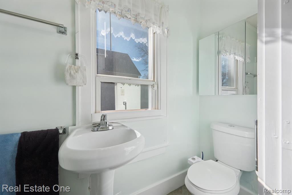 159 Dwight Street Property Photo 24