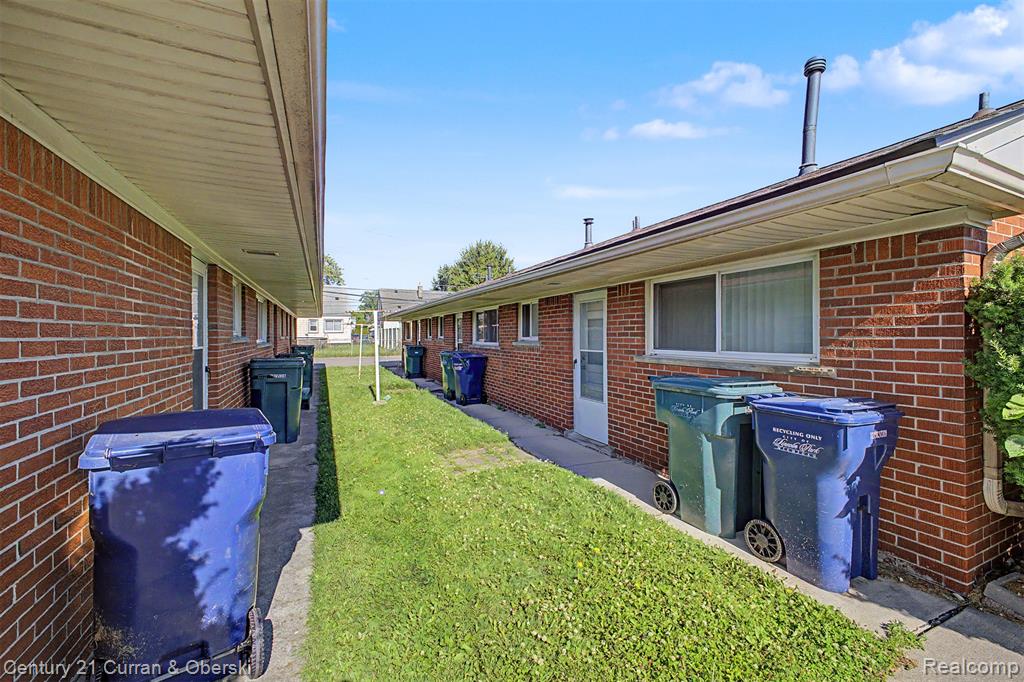 4222 Drouillard Street Property Photo 18