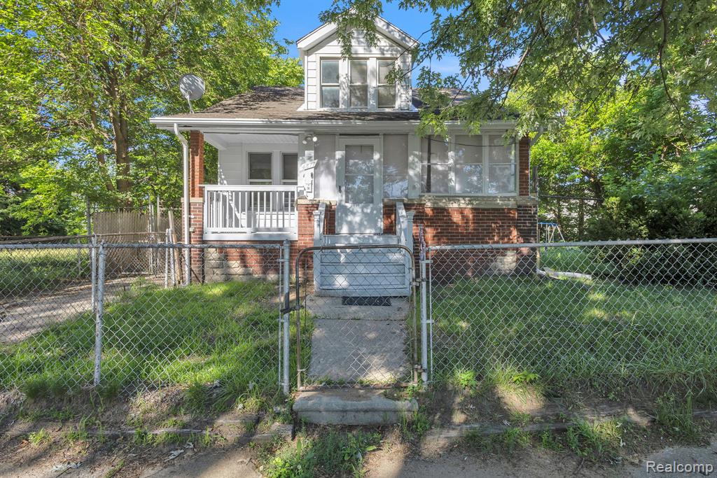 4877 Maynard Street Property Photo 1