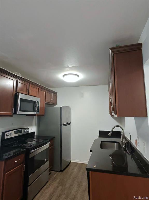 25301 Five Mile Property Photo 7