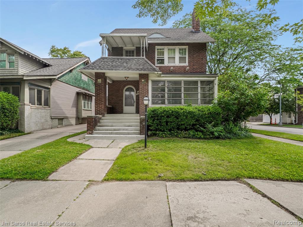 1102 Beaconsfield Avenue Property Photo 1