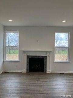 7884 Willis Road Property Photo 4