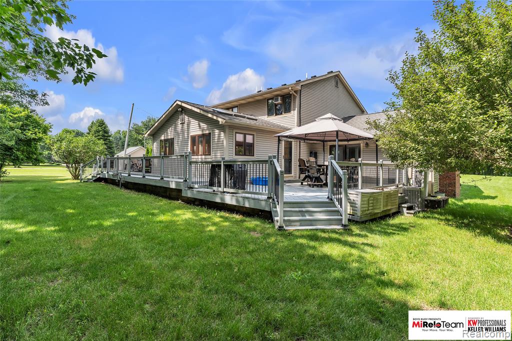 9844 Pine Knob Road Property Photo 30
