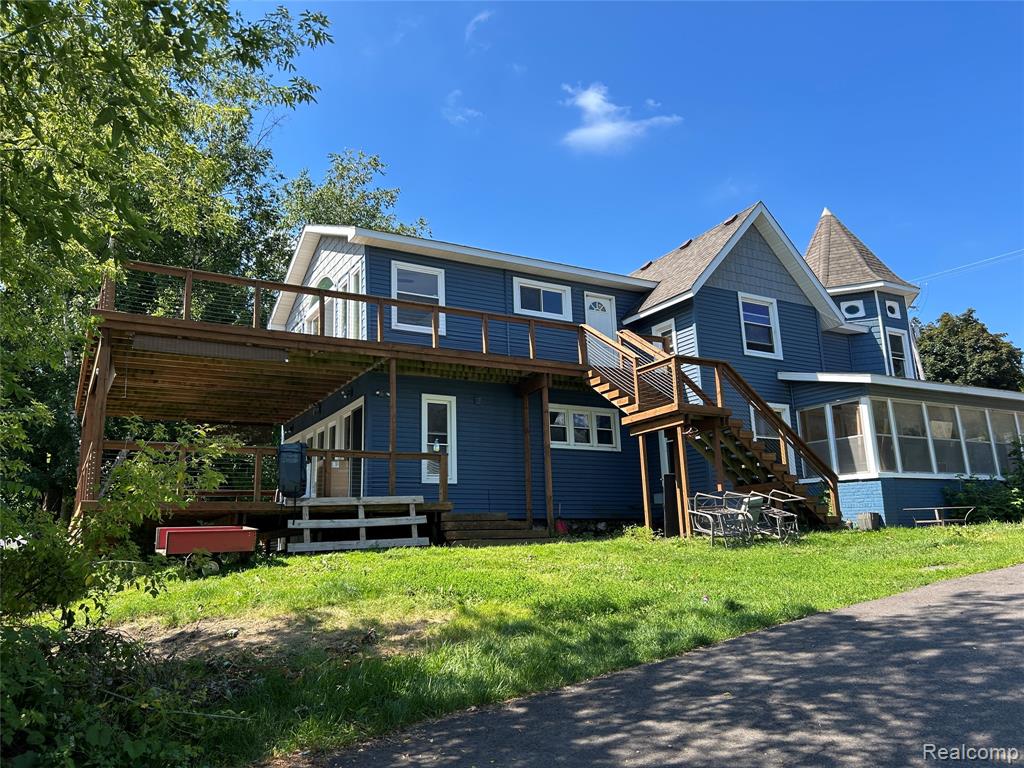 16185 Seymour Road Property Photo 5