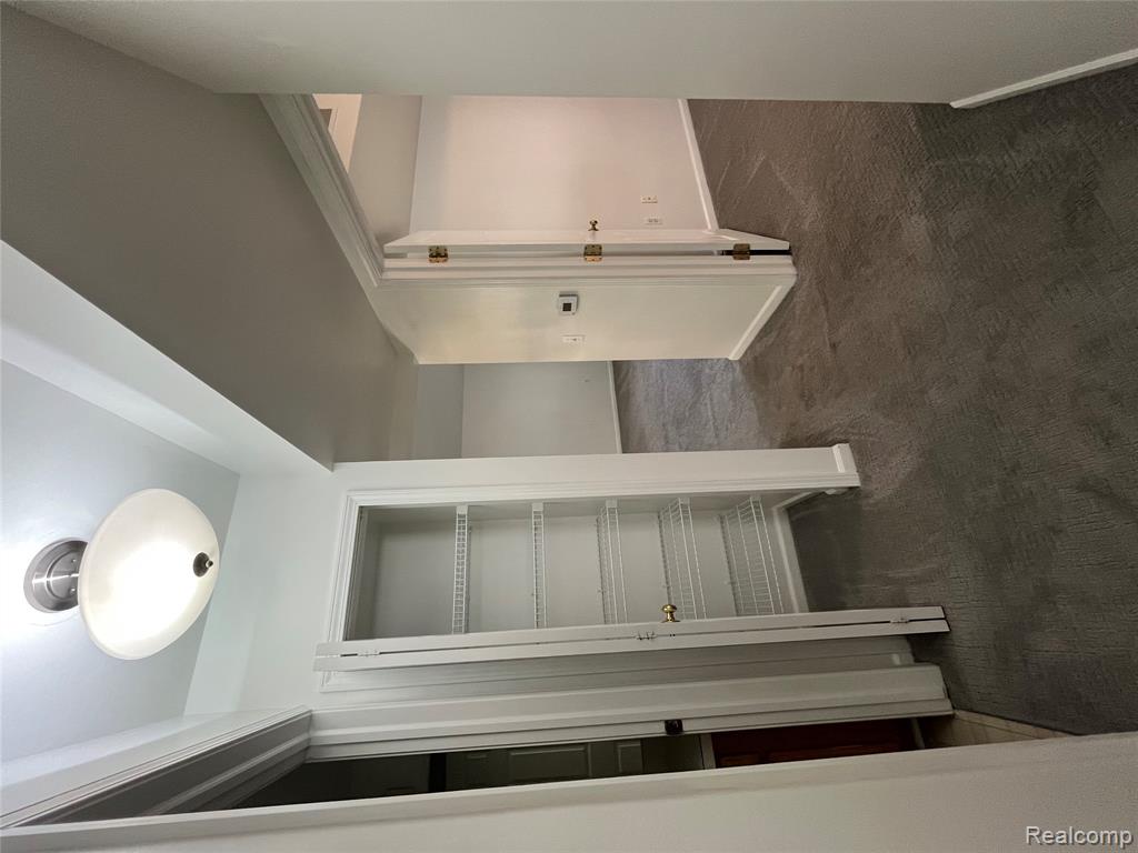 1105 Joyce Lane Property Photo 11