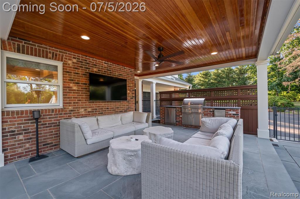 4885 N Harsdale Road Property Photo 44