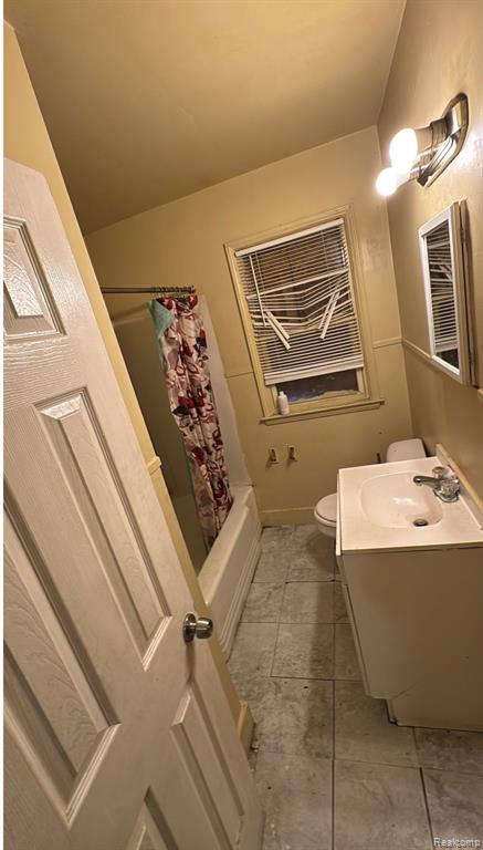 18644 Kelly Road Property Photo 5