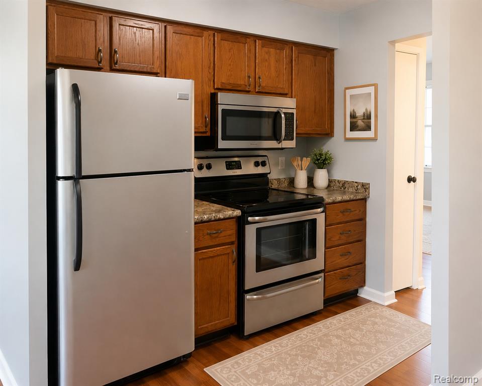 311 W Highland Road Property Photo 9