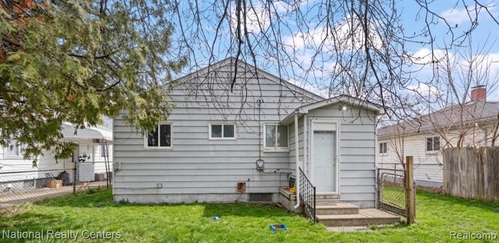 37 E Brooklyn Avenue Property Photo 15