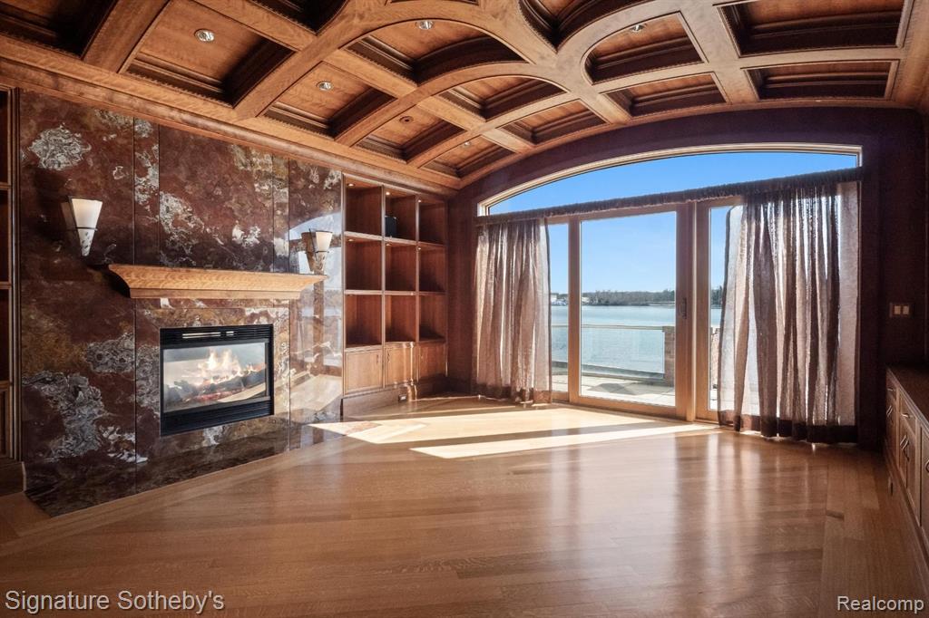 82 Chateaux Du Lac Property Photo 21