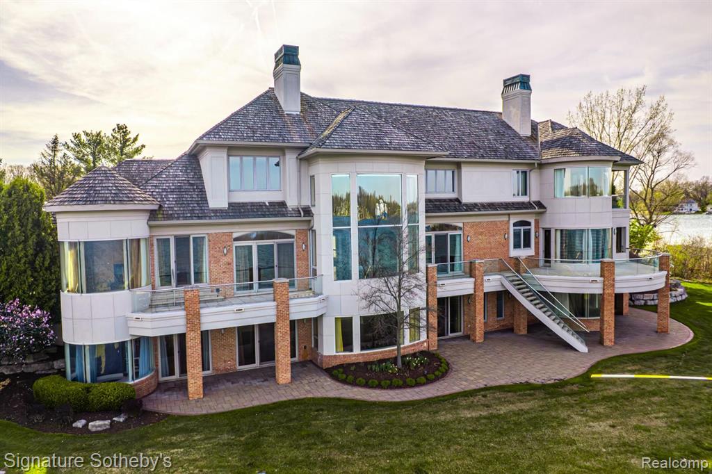 82 Chateaux Du Lac Property Photo 59