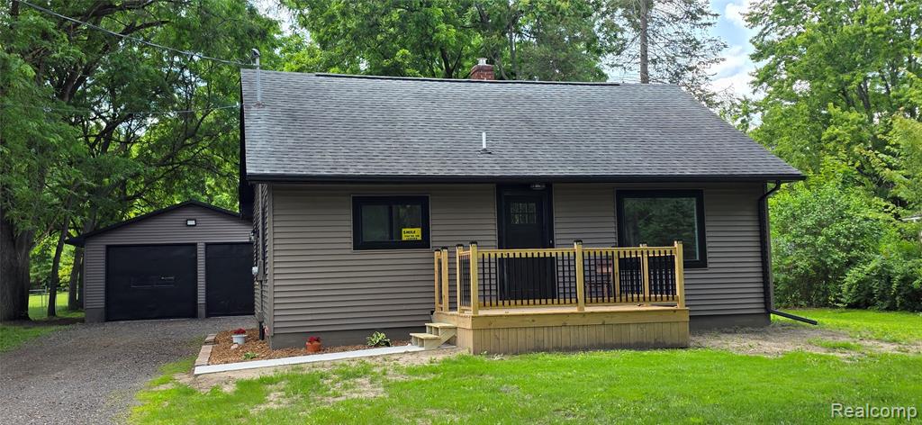 9205 Neff Road Property Photo 1