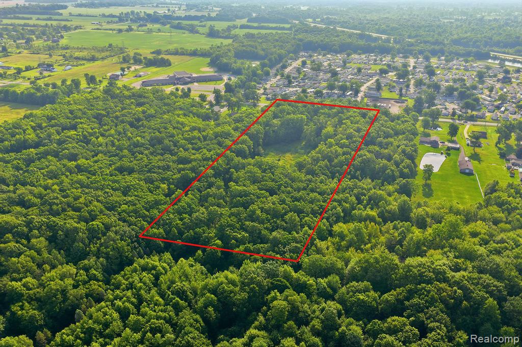 5296 County Line Road Property Photo 1