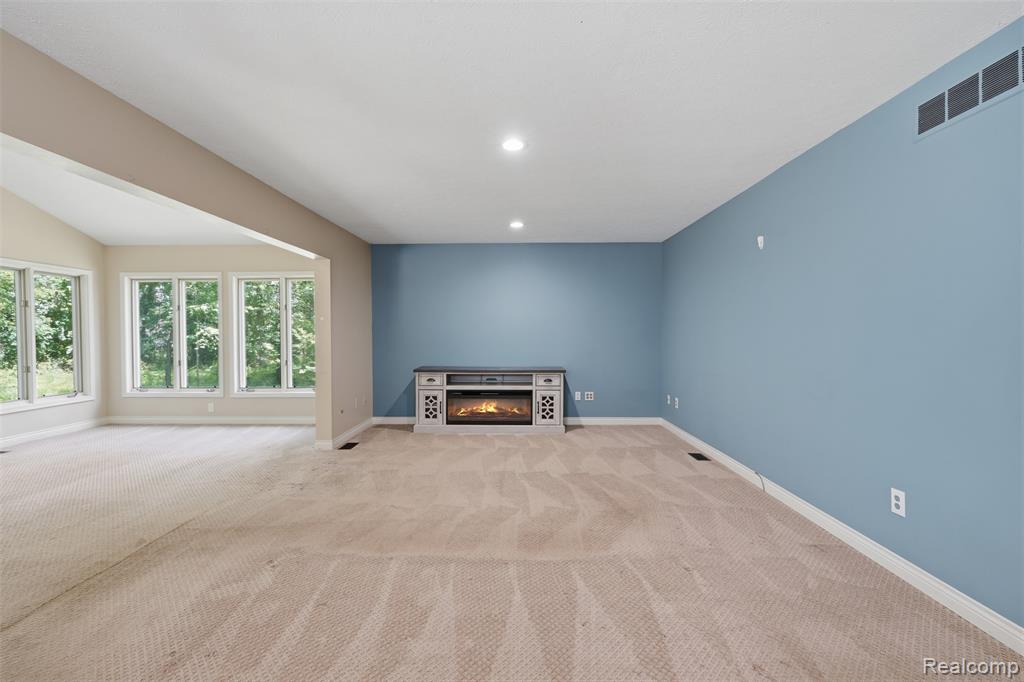5336 Urbana Drive Property Photo 13