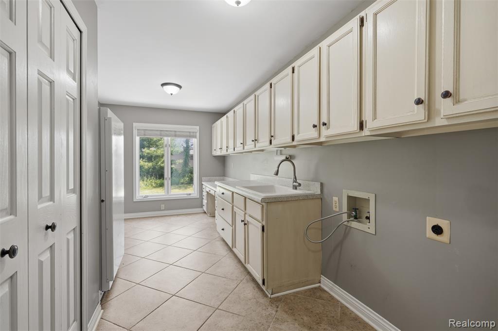 5336 Urbana Drive Property Photo 18