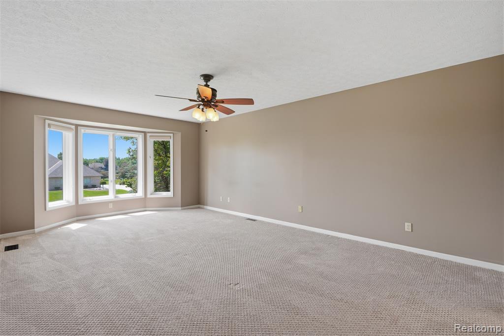 5336 Urbana Drive Property Photo 20