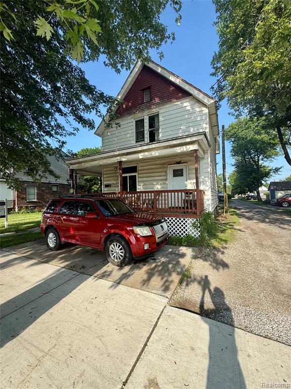 1813 10th Avenue Property Photo 6