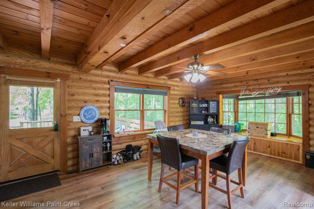 5104 Ravenswood Road Property Photo 14