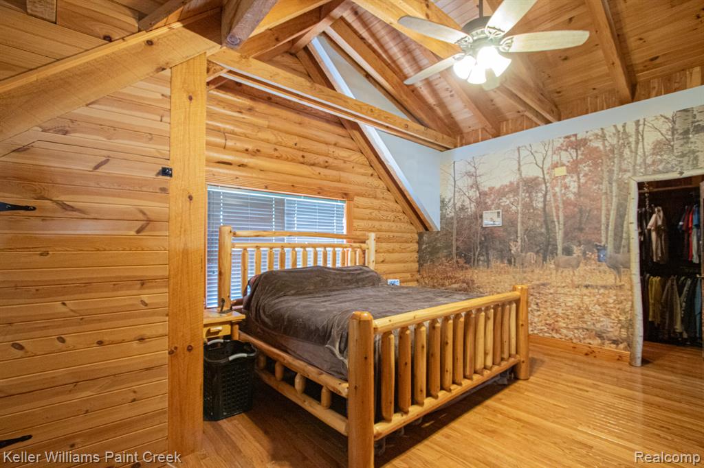 5104 Ravenswood Road Property Photo 20