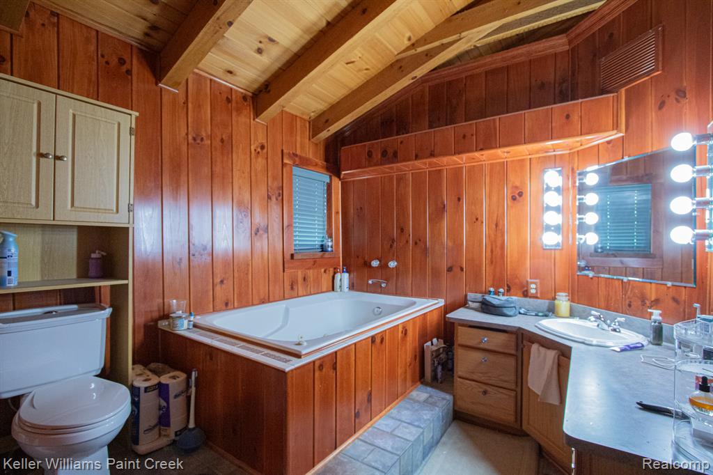 5104 Ravenswood Road Property Photo 21