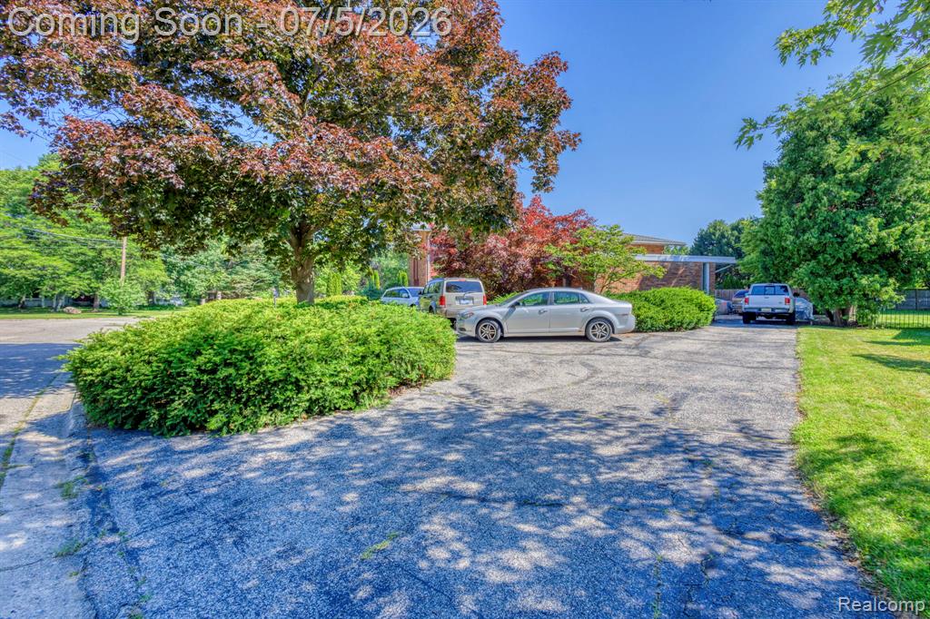 46 W Breitmeyer Place Property Photo 3