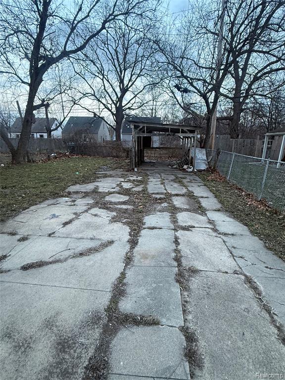 7786 Archdale Street Property Photo 11