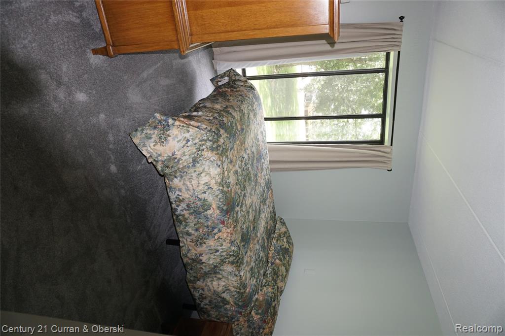21800 Morley Avenue Property Photo 16