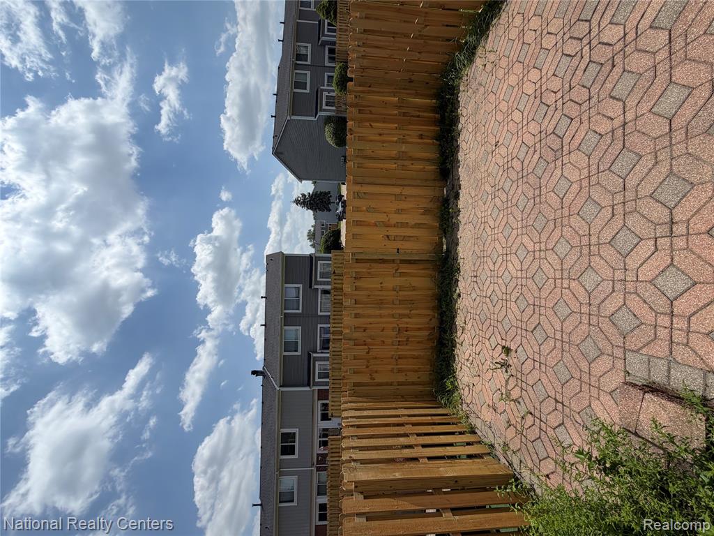 36814 Park Place Drive Property Photo 15