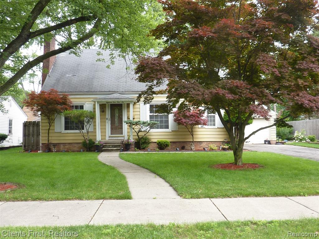 18446 Westhaven Avenue Property Photo 1