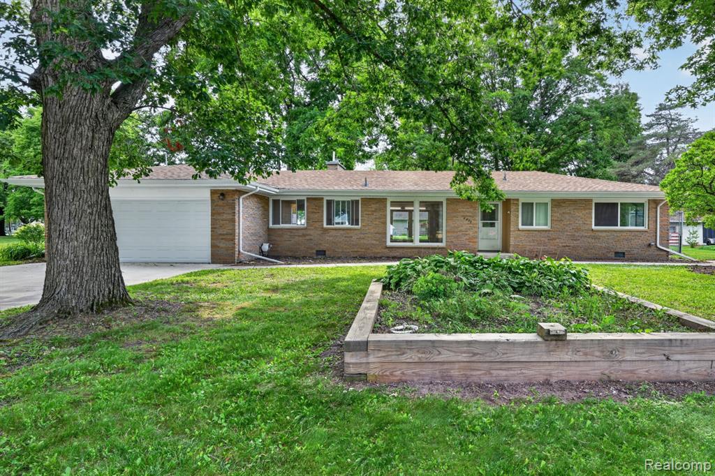 4877 Orchard Lane Property Photo 4