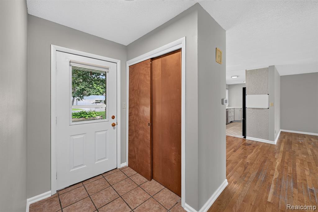 4877 Orchard Lane Property Photo 15