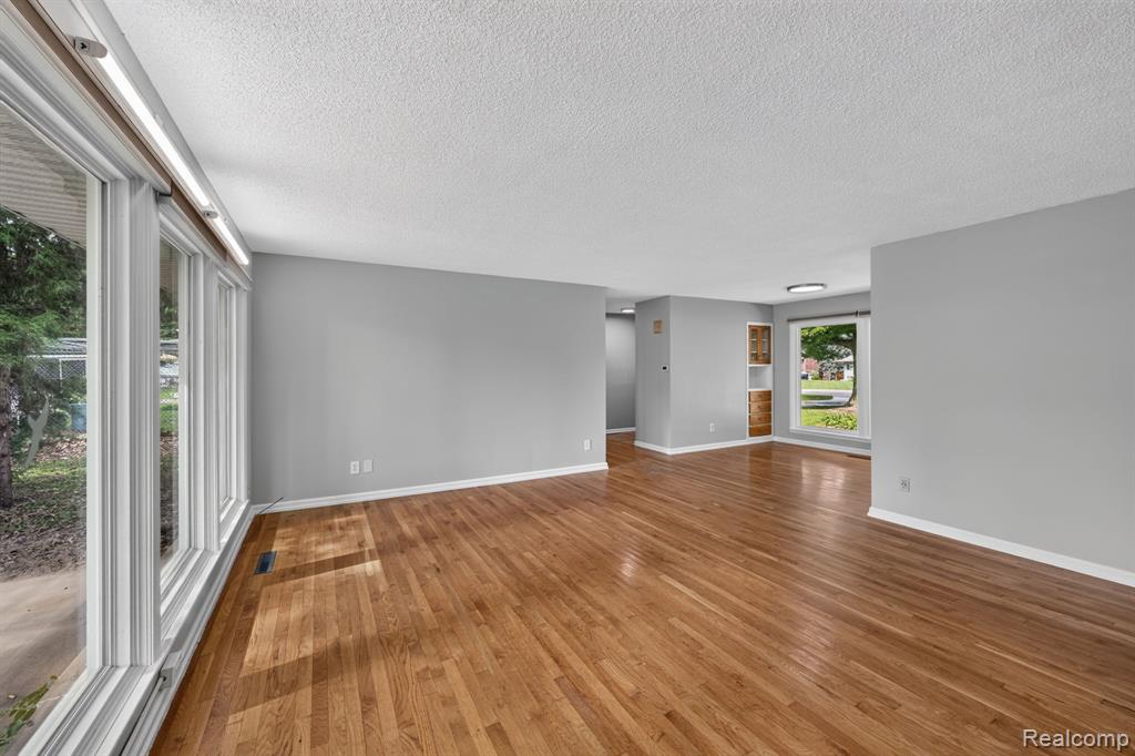4877 Orchard Lane Property Photo 16